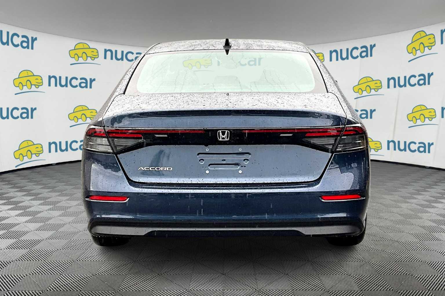 2025 Honda Accord SE - Photo 6
