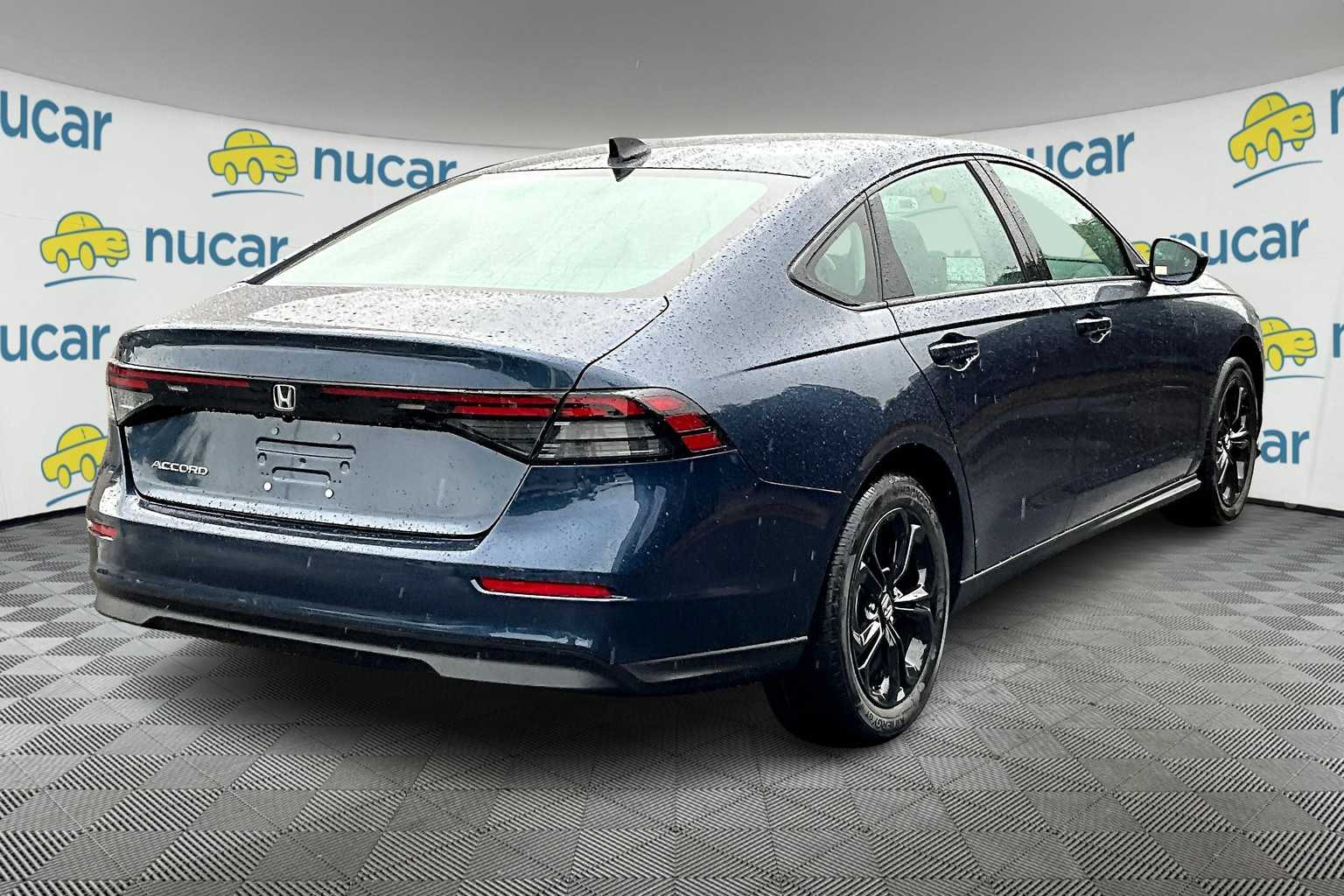 2025 Honda Accord SE - Photo 7