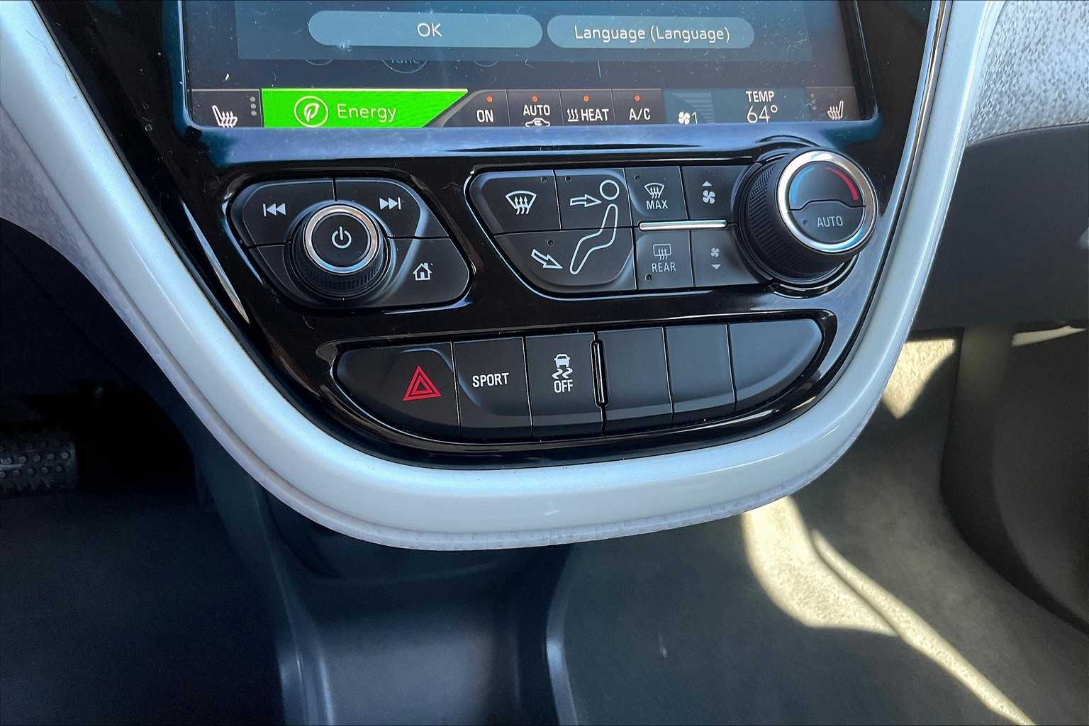 2020 Chevrolet Bolt EV LT - Photo 25