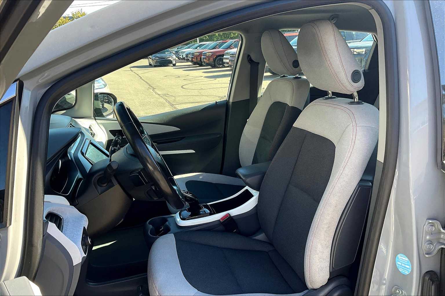 2020 Chevrolet Bolt EV LT - Photo 10