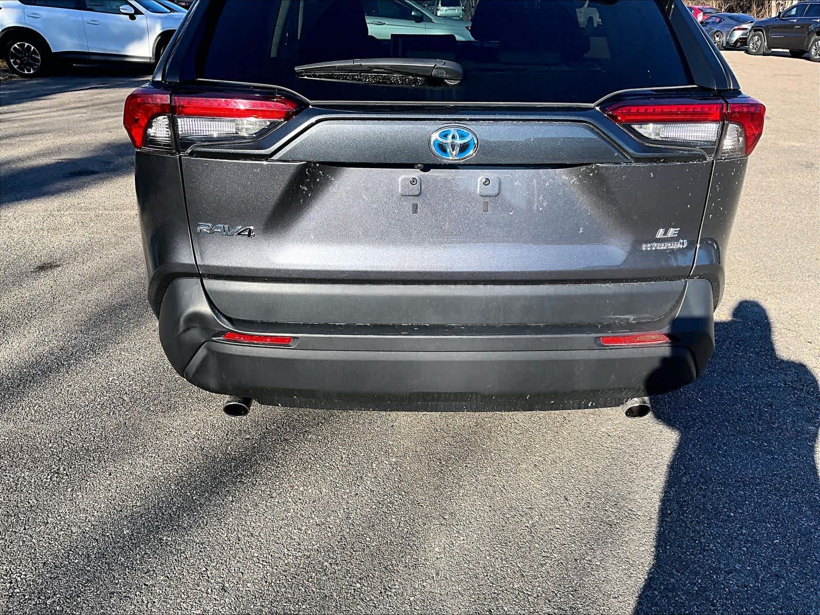2024 Toyota RAV4 Hybrid LE - Photo 7
