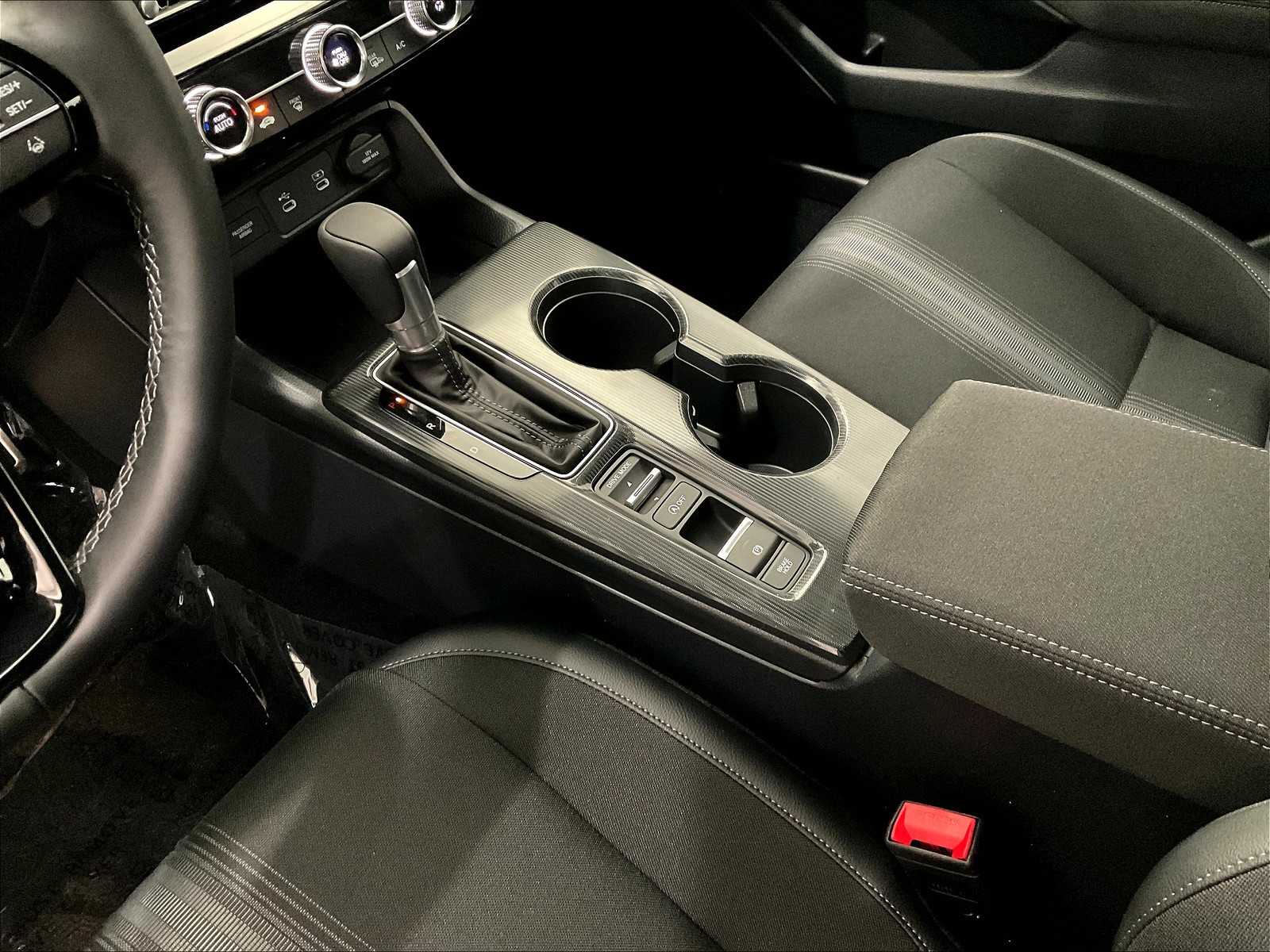 2026 Honda Civic Sport - Photo 14