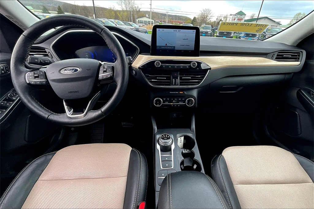 2022 Ford Escape Titanium - Photo 21