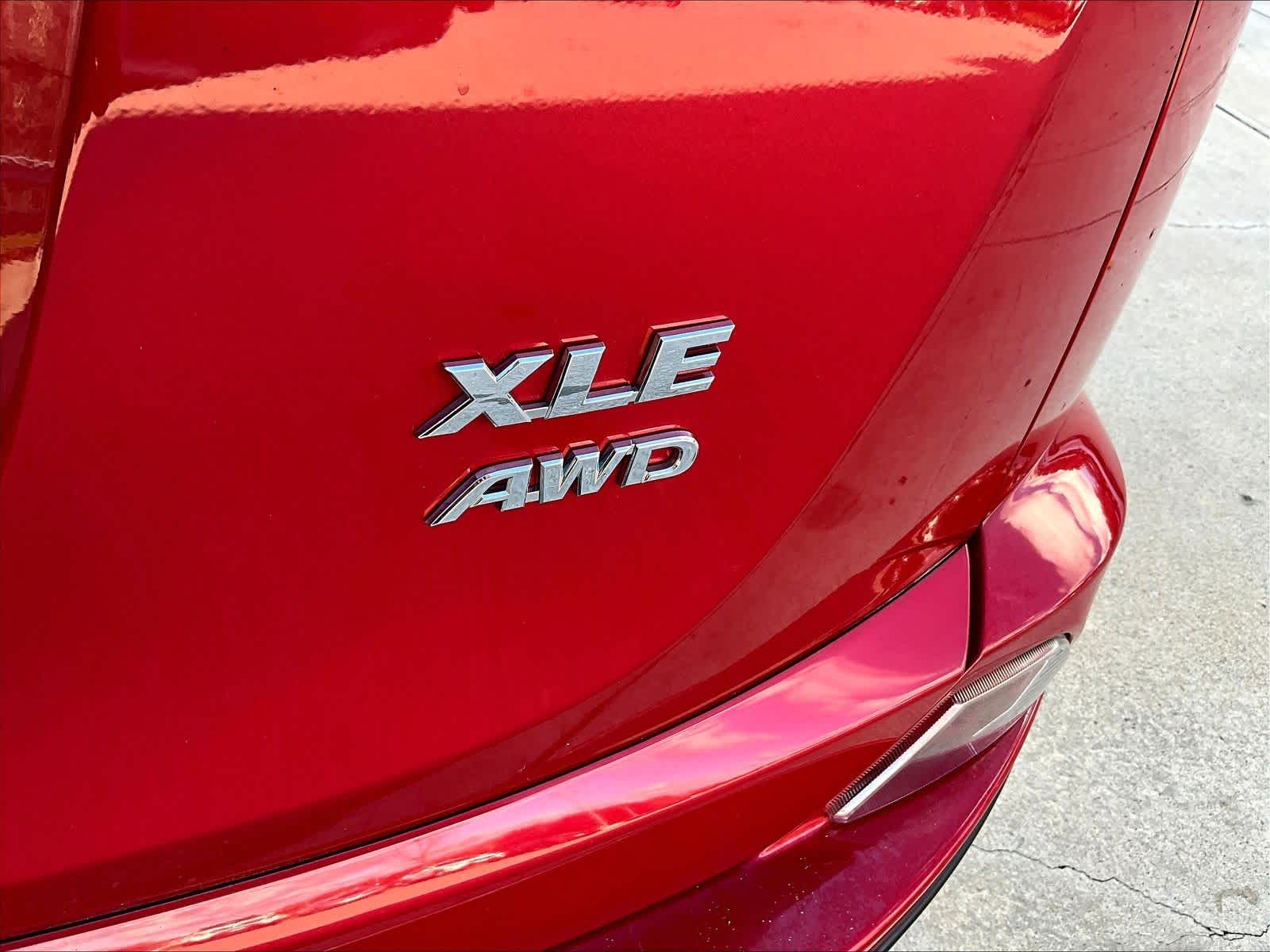 2017 Toyota RAV4 XLE - Photo 29