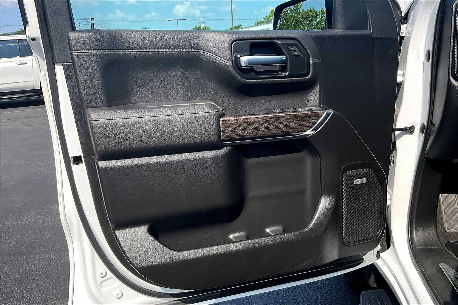 2022 Chevrolet Silverado 1500 LTD RST - Photo 9