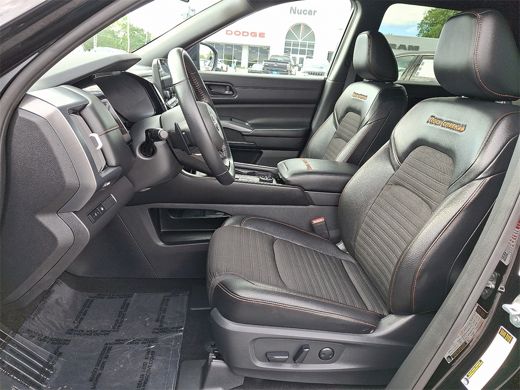 2023 Nissan Pathfinder Rock Creek - Photo 14