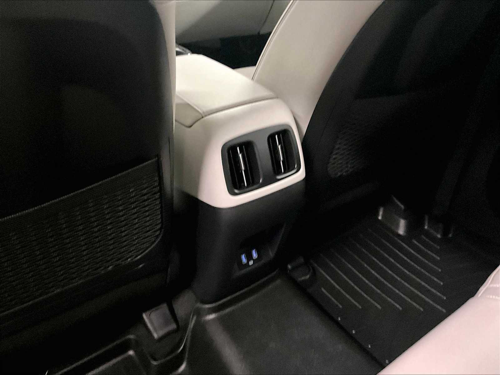 2022 Hyundai Tucson Limited - Photo 28