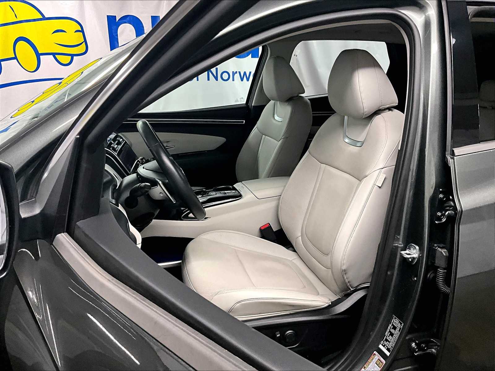 2022 Hyundai Tucson Limited - Photo 10