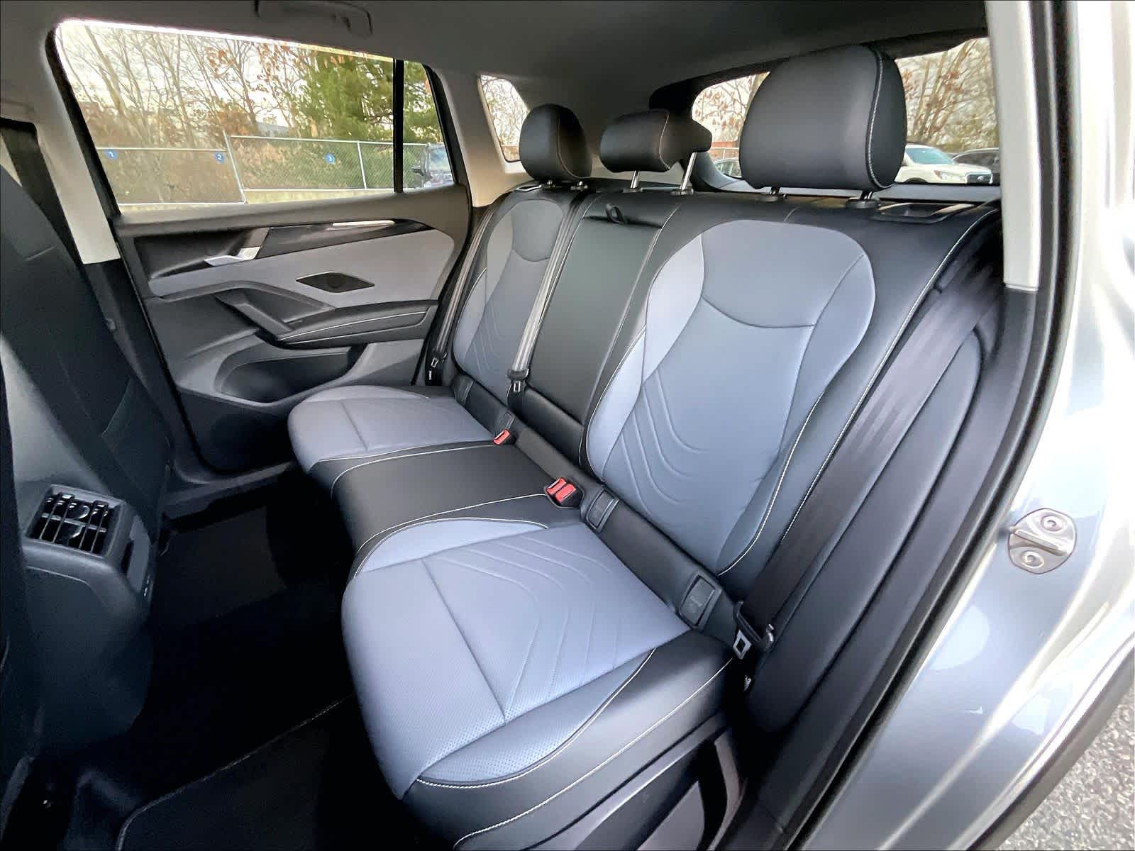 2026 Volkswagen Tiguan SE - Photo 15