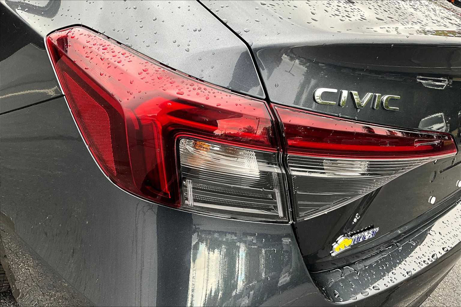 2025 Honda Civic Sport - Photo 31