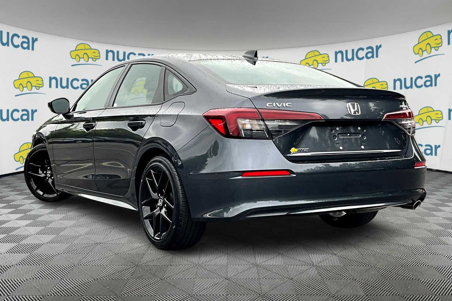 2025 Honda Civic Sport - Photo 4