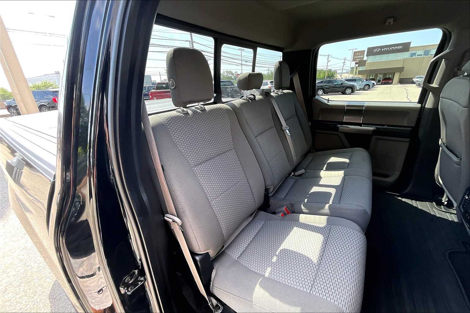 2018 Ford F-150 XLT - Photo 16