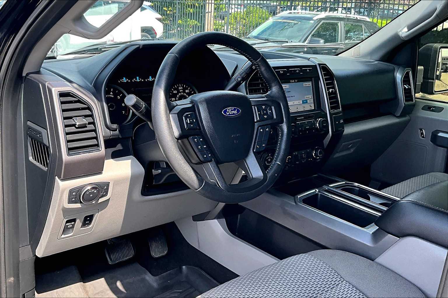 2018 Ford F-150 XLT - Photo 8