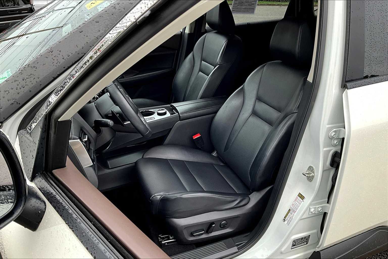 2022 Nissan Rogue SV - Photo 10