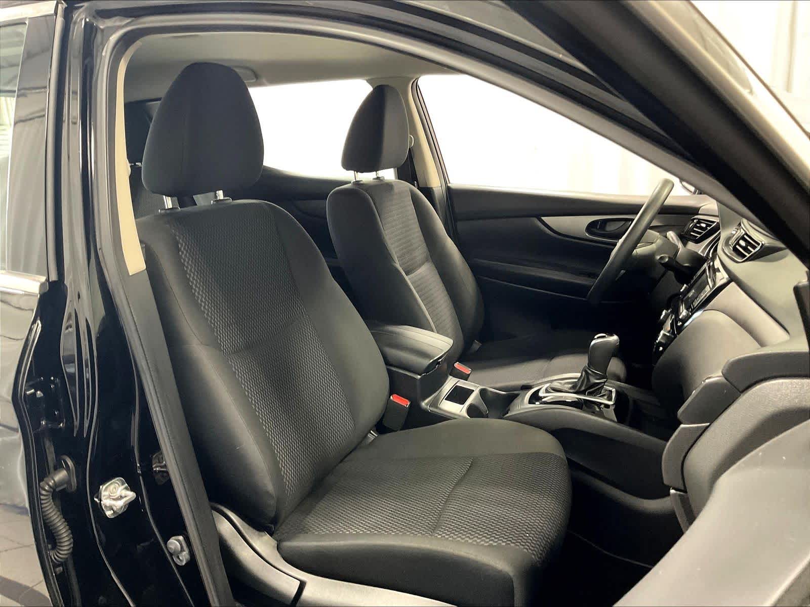 2021 Nissan Rogue Sport S - Photo 11