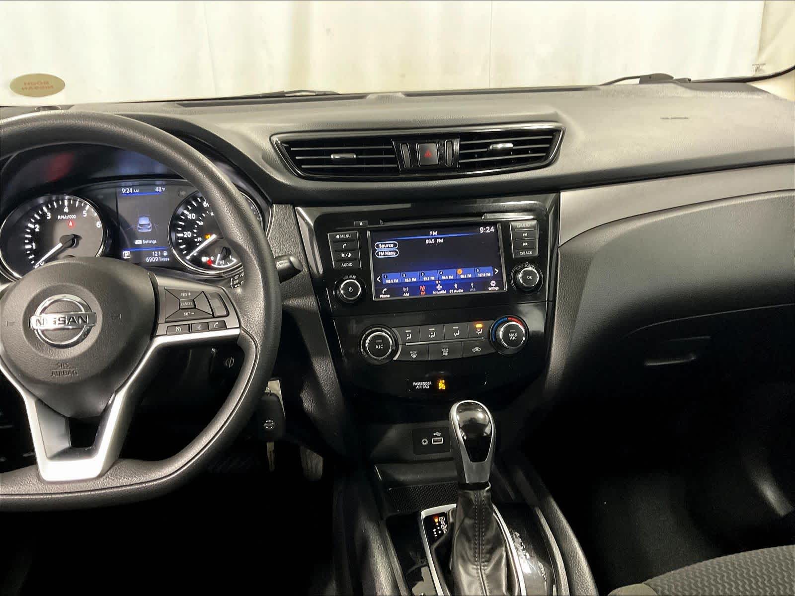 2021 Nissan Rogue Sport S - Photo 18