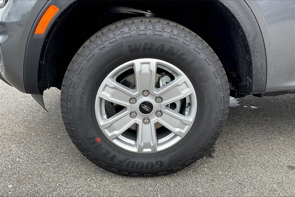 2025 Ford Ranger XL - Photo 8