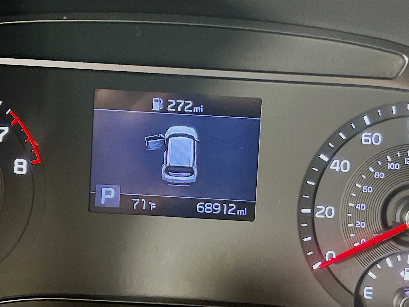 2021 Kia Soul LX - Photo 12