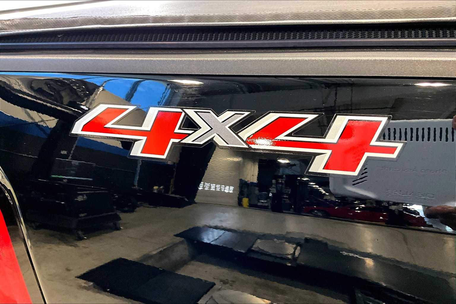 2020 Chevrolet Colorado 4WD Work Truck - Photo 29