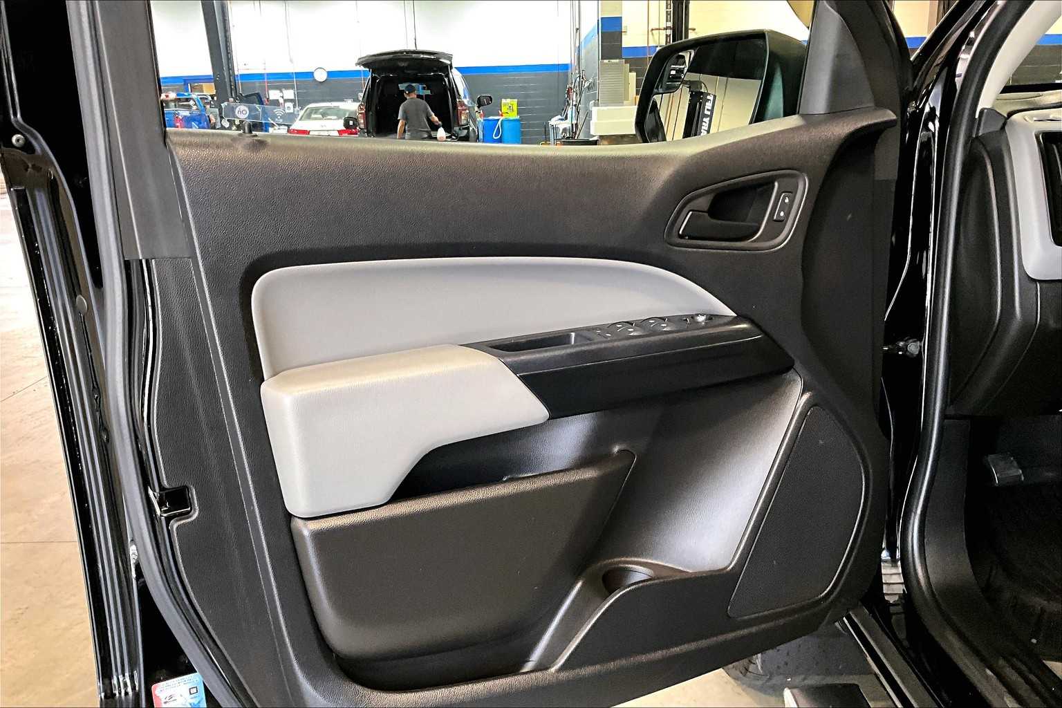 2020 Chevrolet Colorado 4WD Work Truck - Photo 9