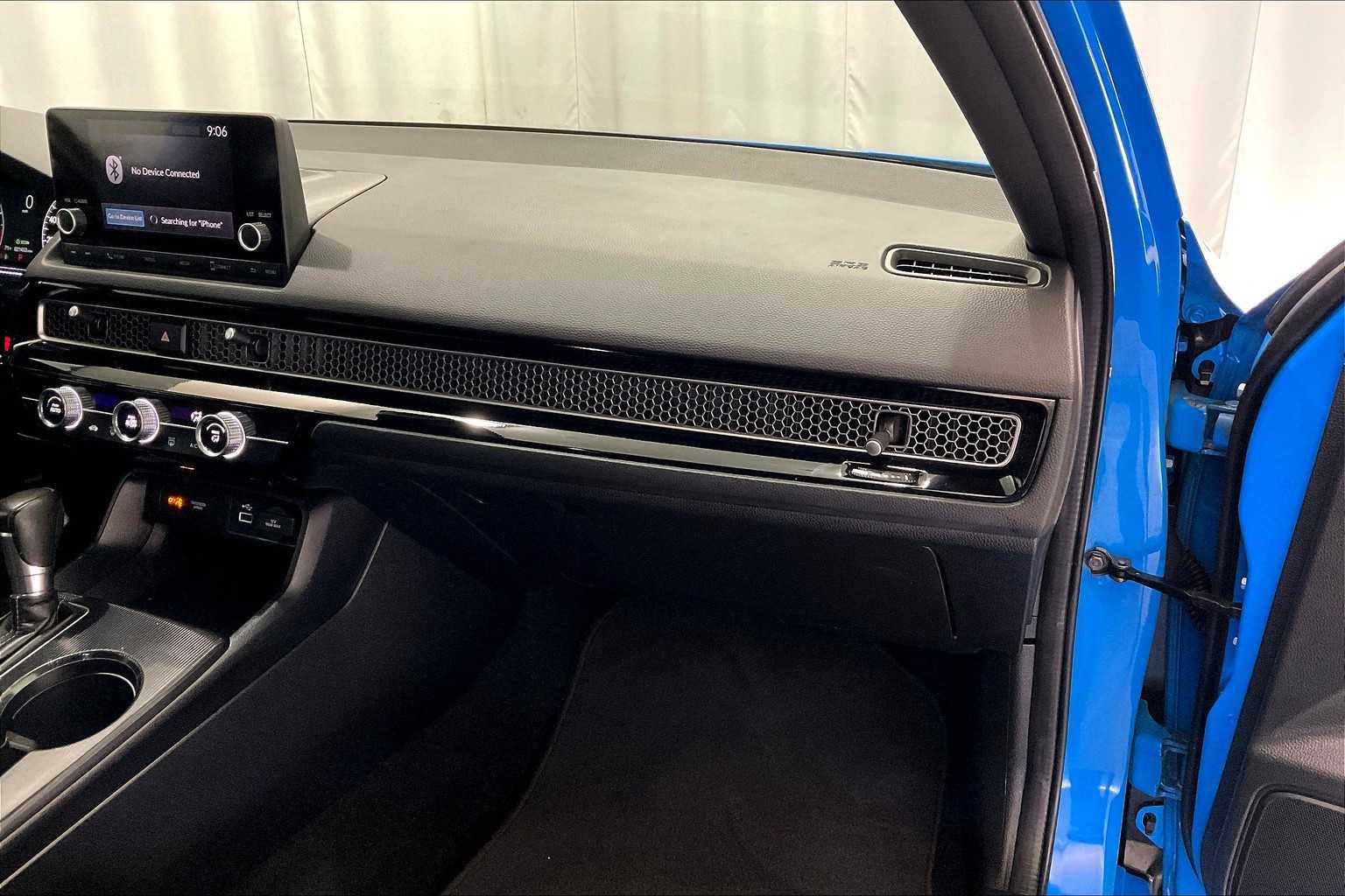 2022 Honda Civic Hatchback Sport - Photo 13