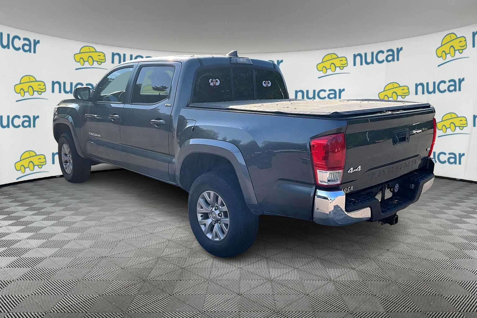 2016 Toyota Tacoma SR5 - Photo 3