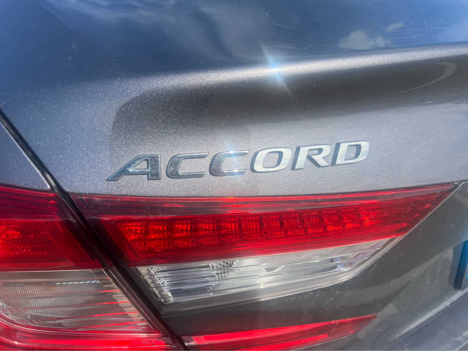 2018 Honda Accord EX-L 2.0T - Photo 8