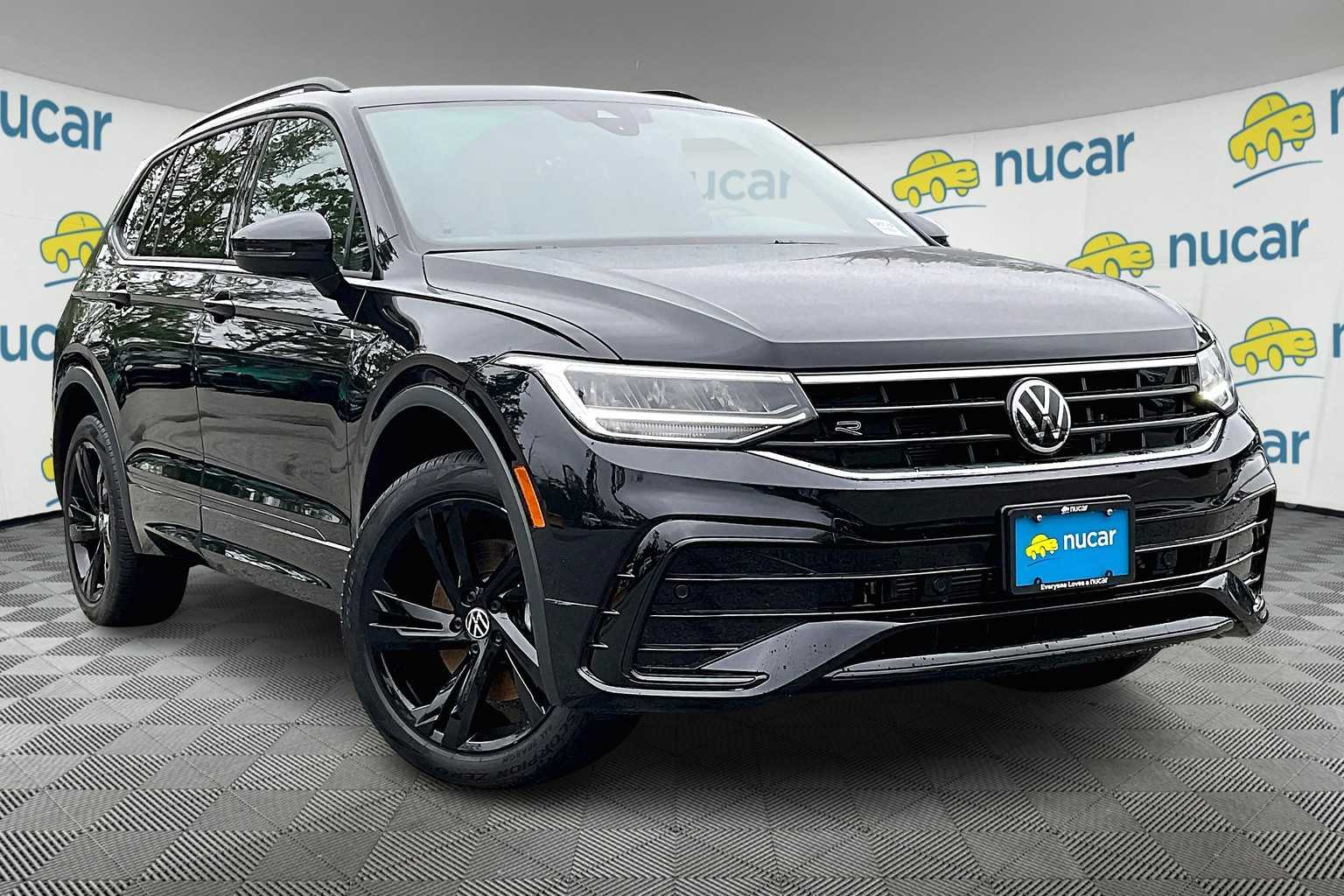 2024 Volkswagen Tiguan SE R-Line Black