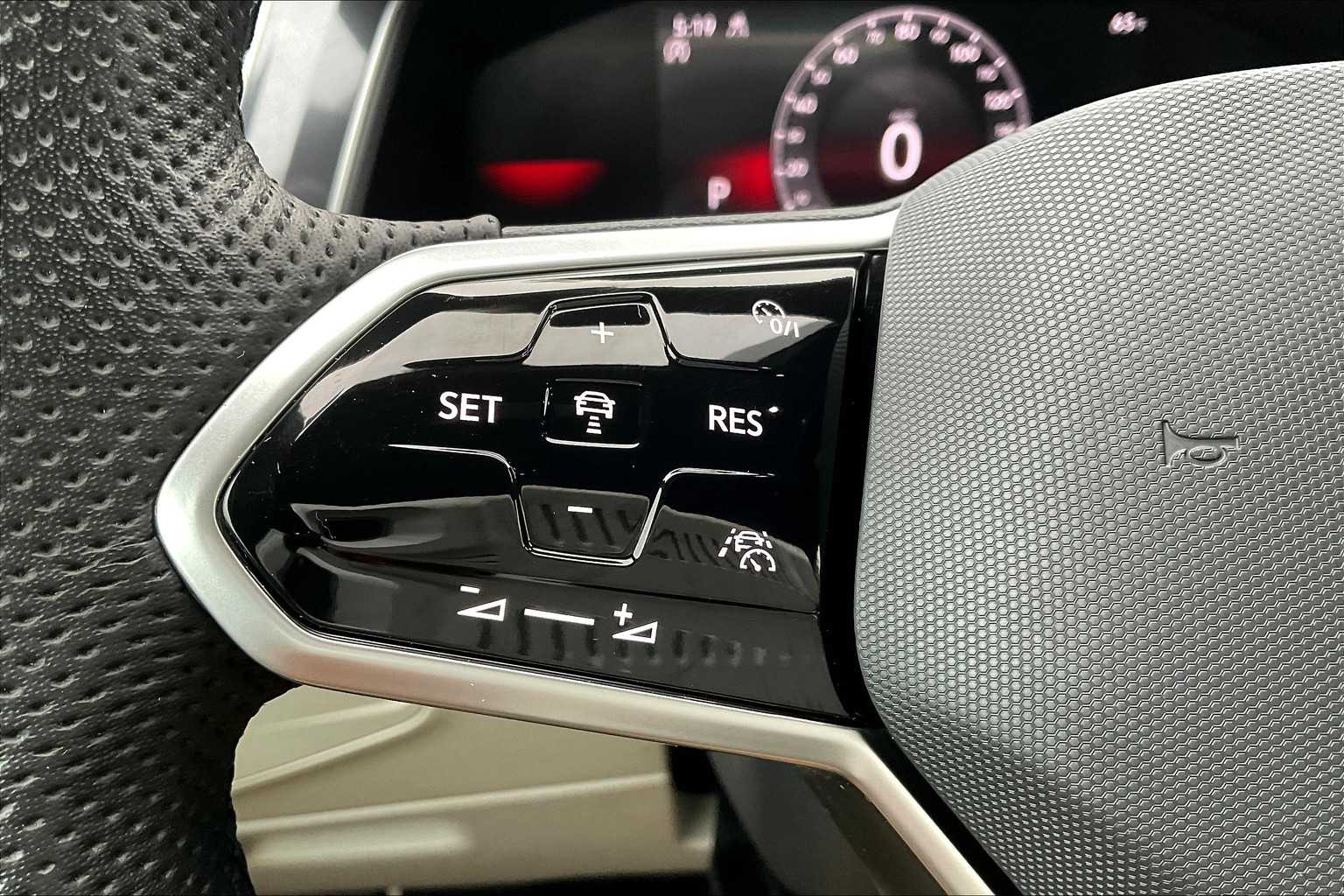 2024 Volkswagen Tiguan SE R-Line Black - Photo 22