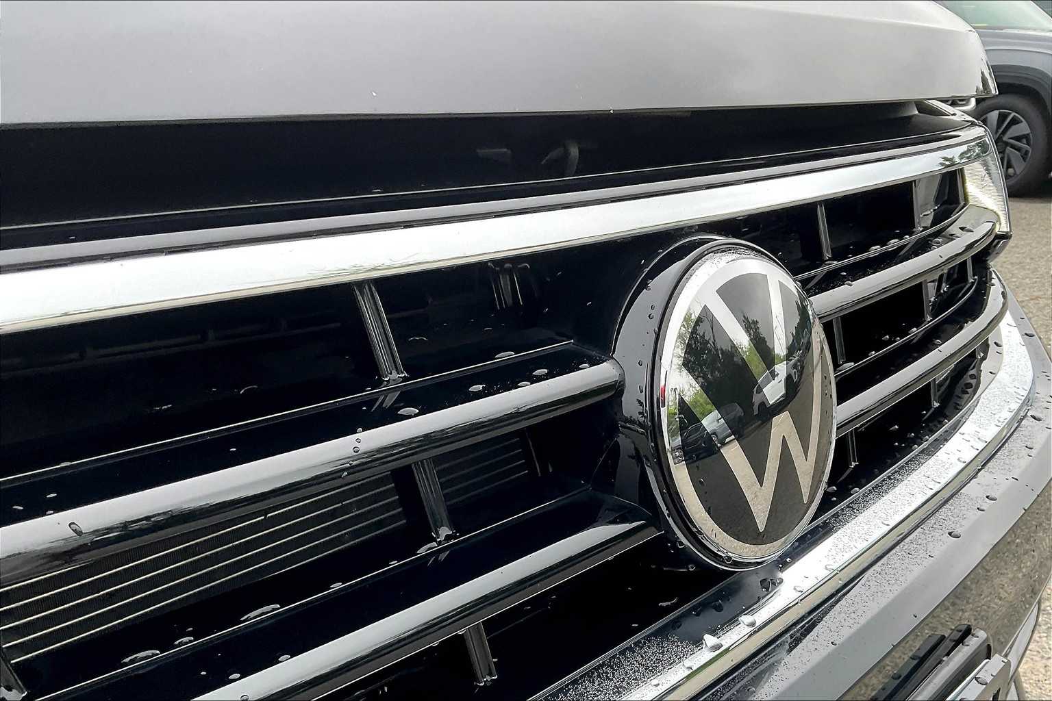 2024 Volkswagen Tiguan SE R-Line Black - Photo 30