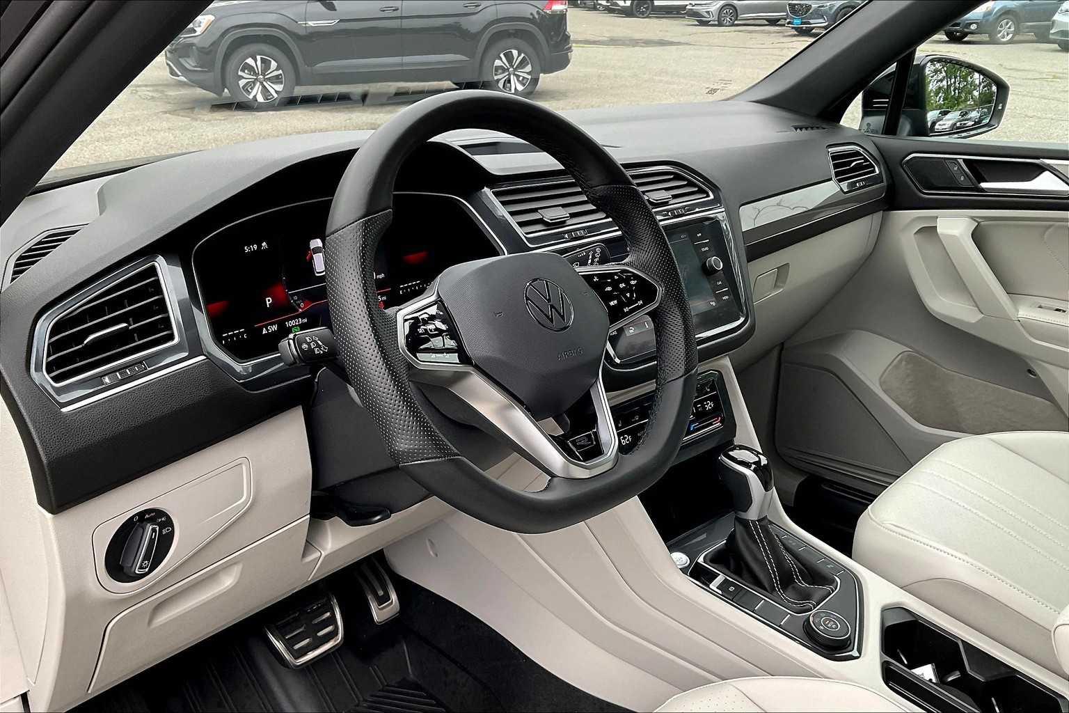 2024 Volkswagen Tiguan SE R-Line Black - Photo 8