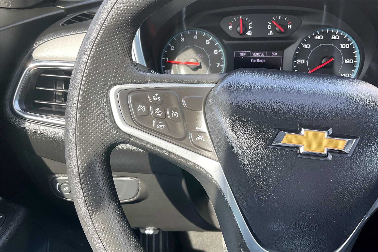 2023 Chevrolet Equinox LS - Photo 22