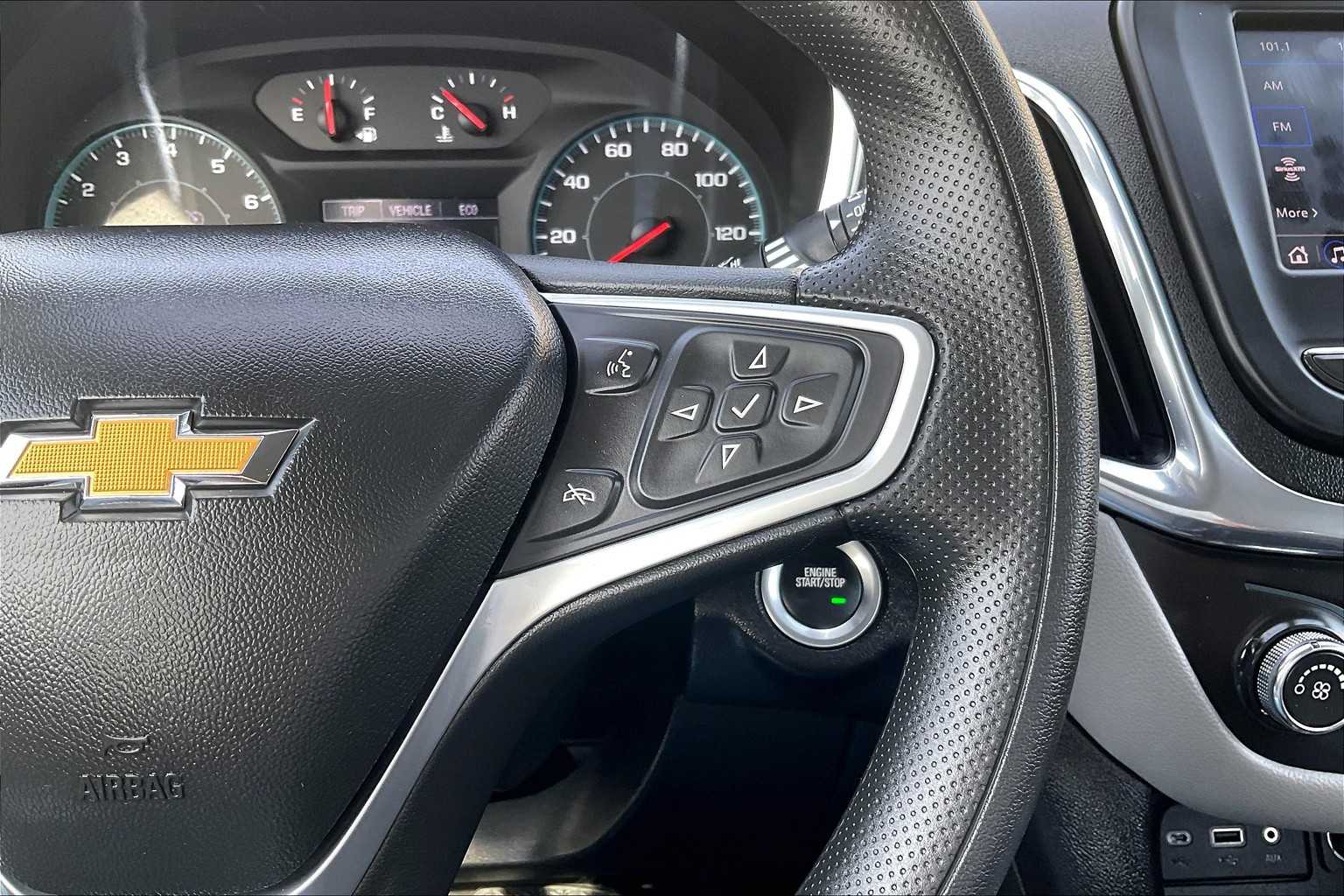 2023 Chevrolet Equinox LS - Photo 23