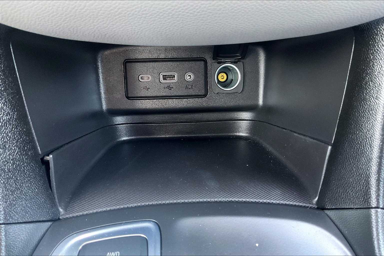 2023 Chevrolet Equinox LS - Photo 26