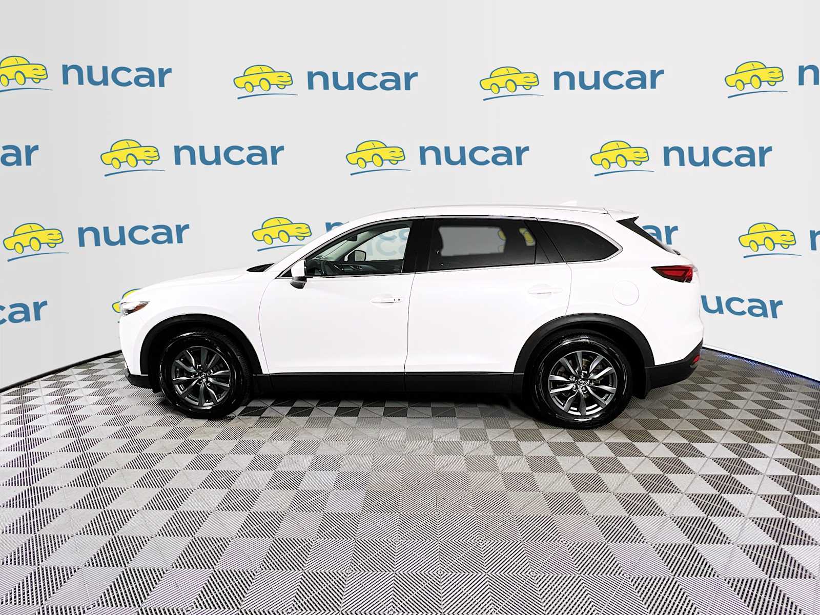 2022 Mazda CX-9 Touring - Photo 4