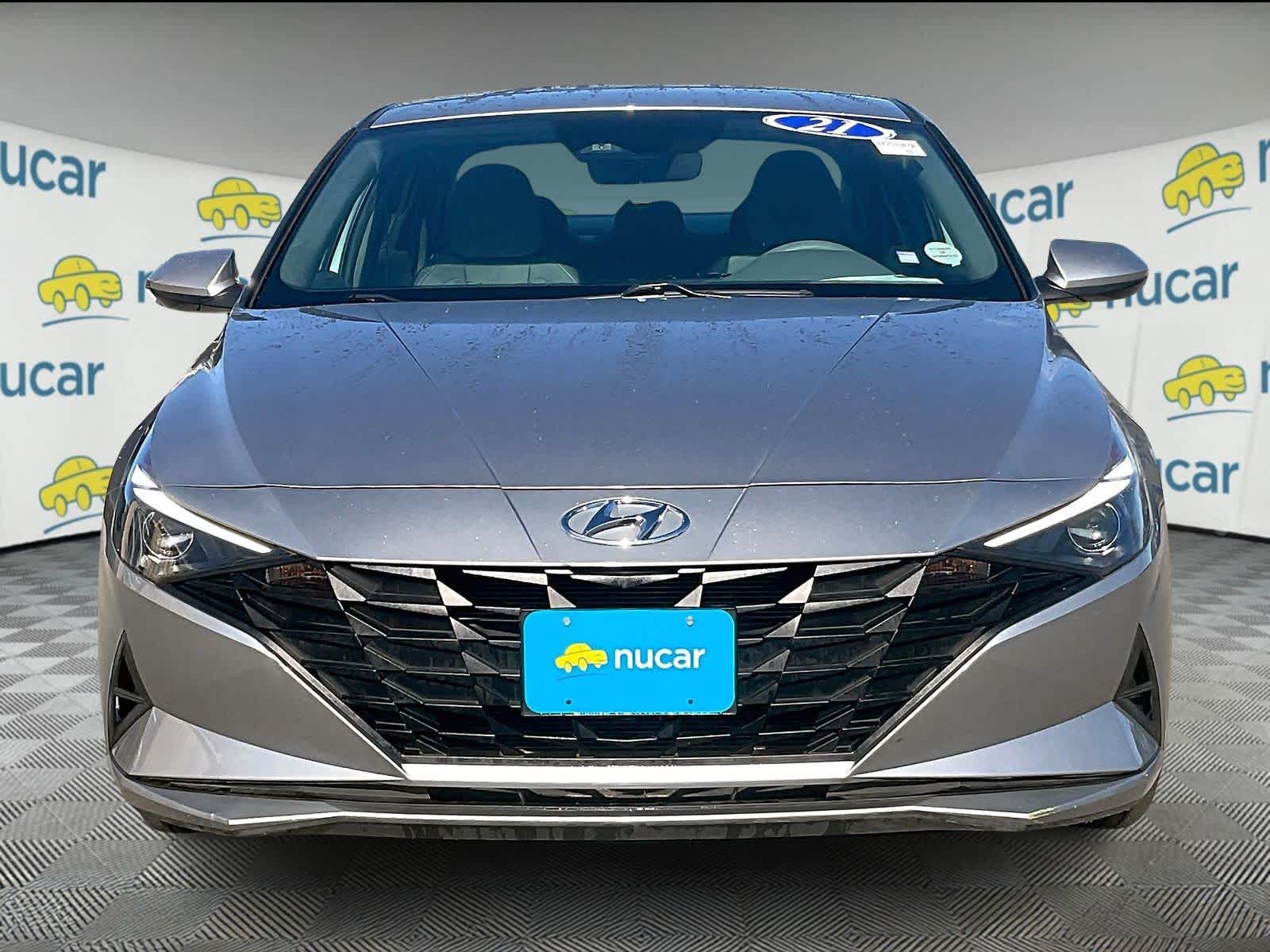 2021 Hyundai Elantra SEL - Photo 2