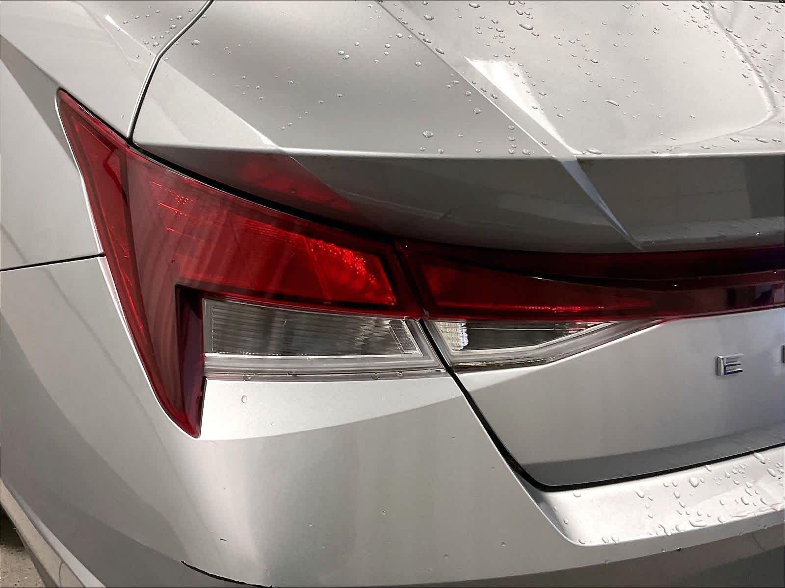 2021 Hyundai Elantra SEL - Photo 33