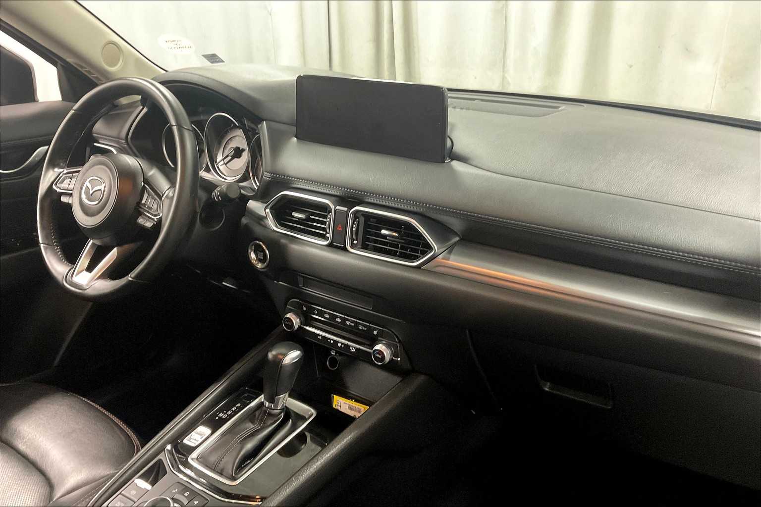 2022 Mazda CX-5 2.5 S Preferred Package - Photo 14