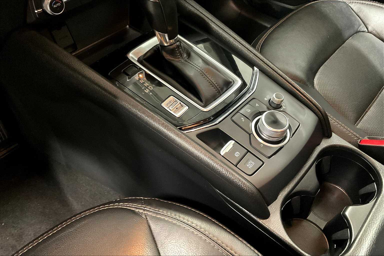 2022 Mazda CX-5 2.5 S Preferred Package - Photo 20