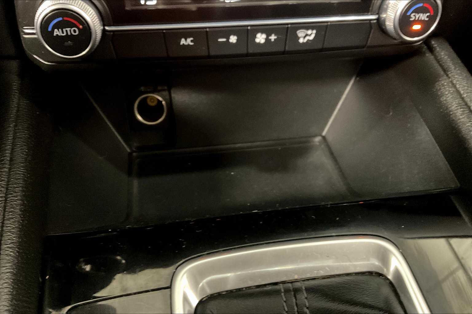 2022 Mazda CX-5 2.5 S Preferred Package - Photo 26