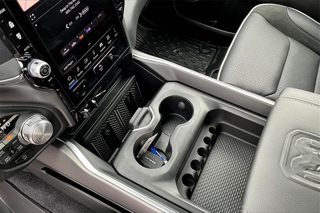 2025 Ram 1500 Laramie - Photo 14