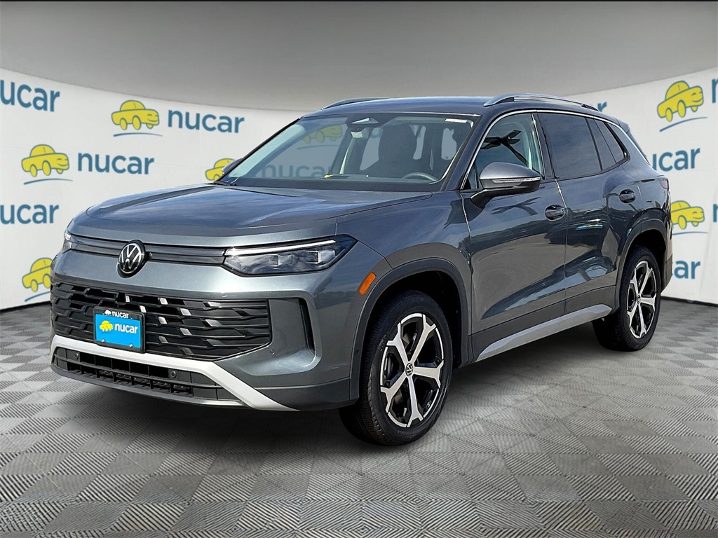 2025 Volkswagen Tiguan 2.0T SE - Photo 4