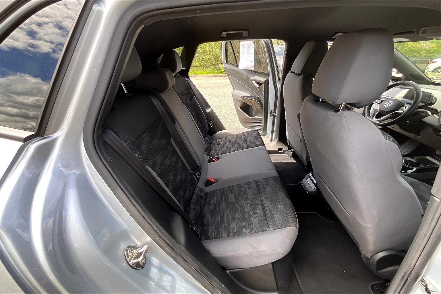 2021 Volkswagen ID.4 Pro - Photo 16