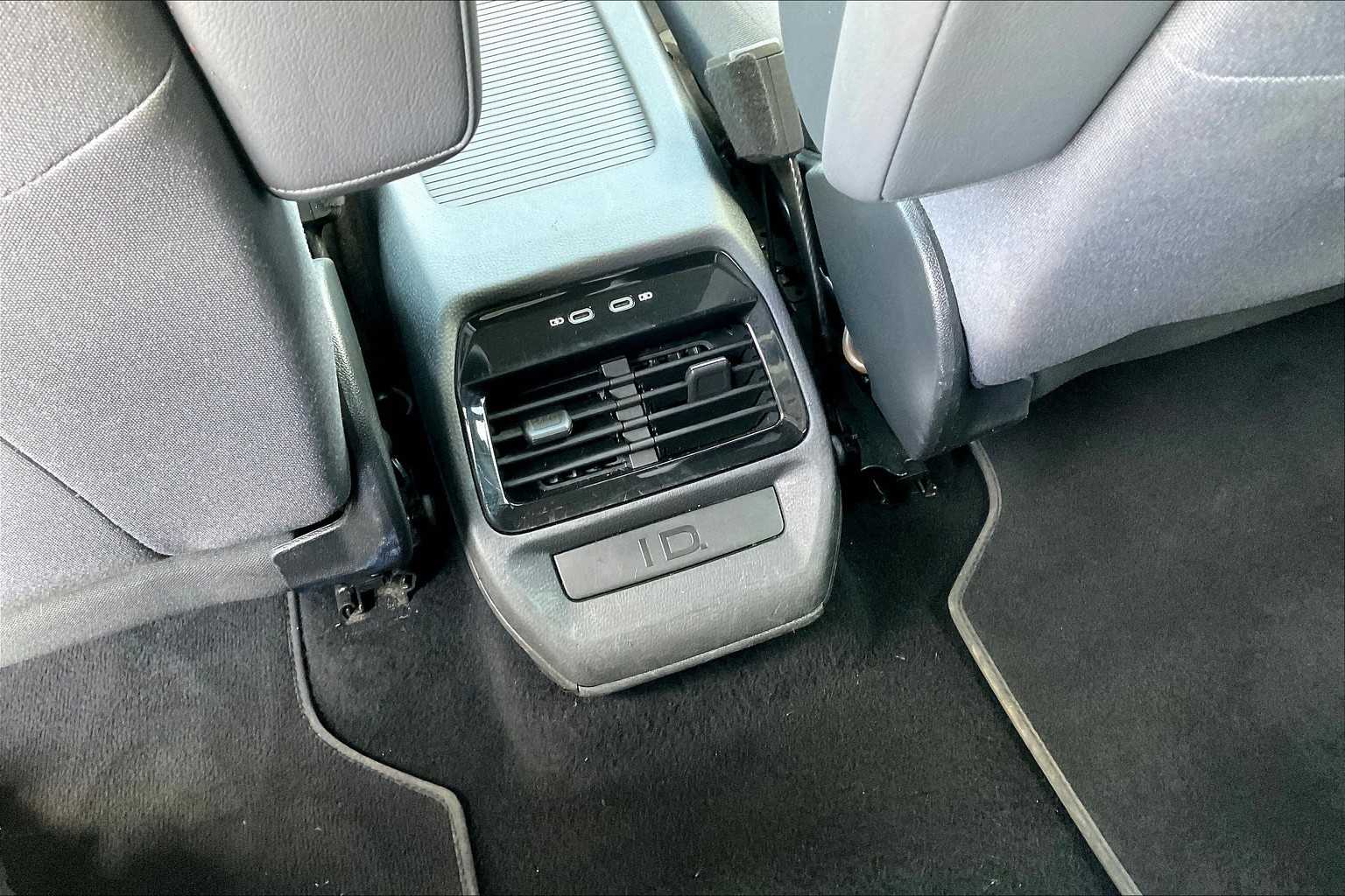 2021 Volkswagen ID.4 Pro - Photo 27