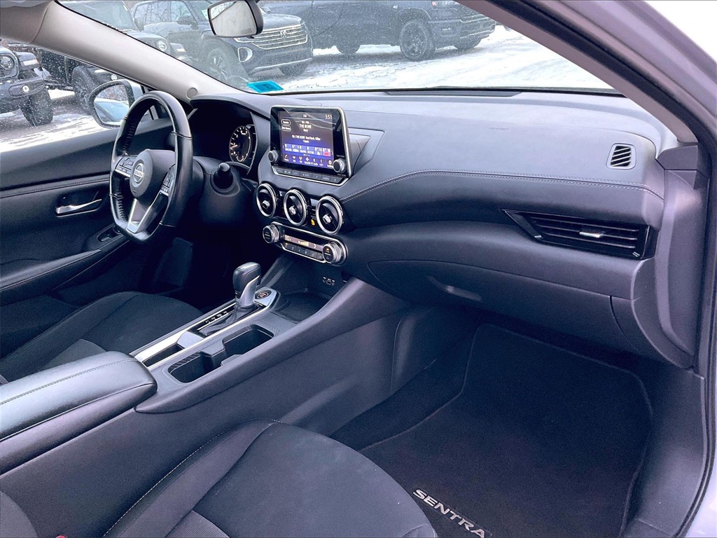 2021 Nissan Sentra SV - Photo 13