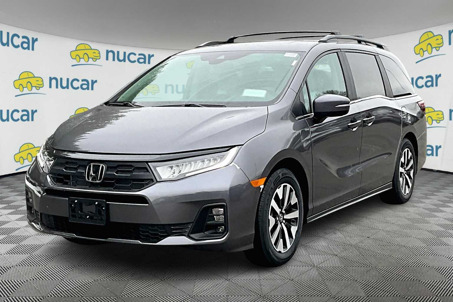 2025 Honda Odyssey EX-L - Photo 4
