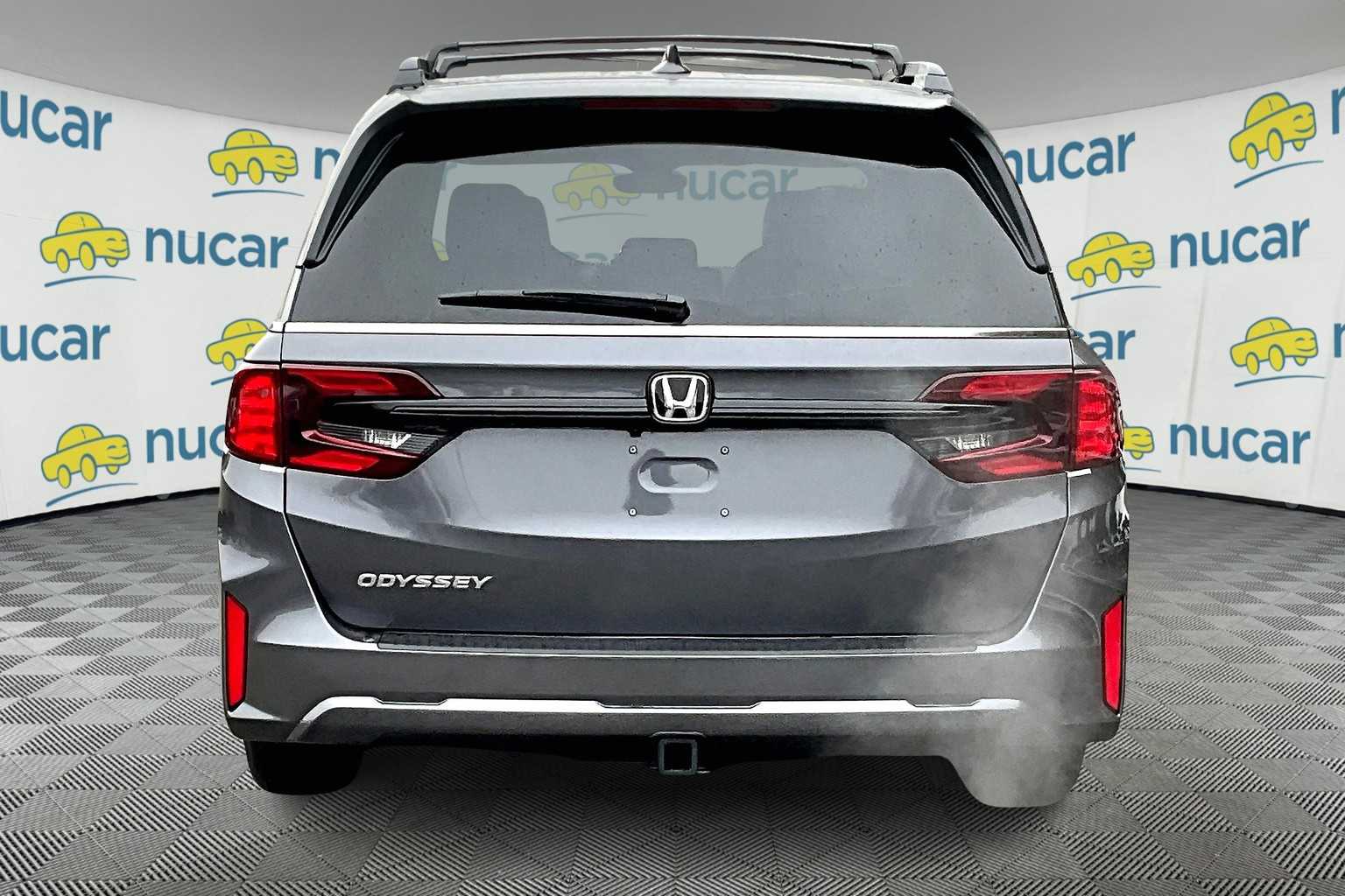 2025 Honda Odyssey EX-L - Photo 6