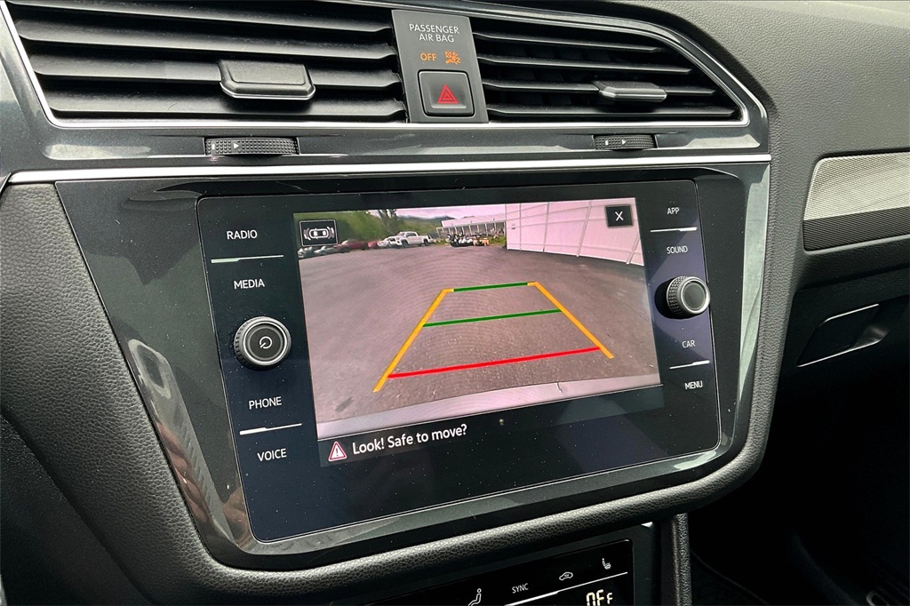 2022 Volkswagen Tiguan 2.0T SE R-Line Black - Photo 19