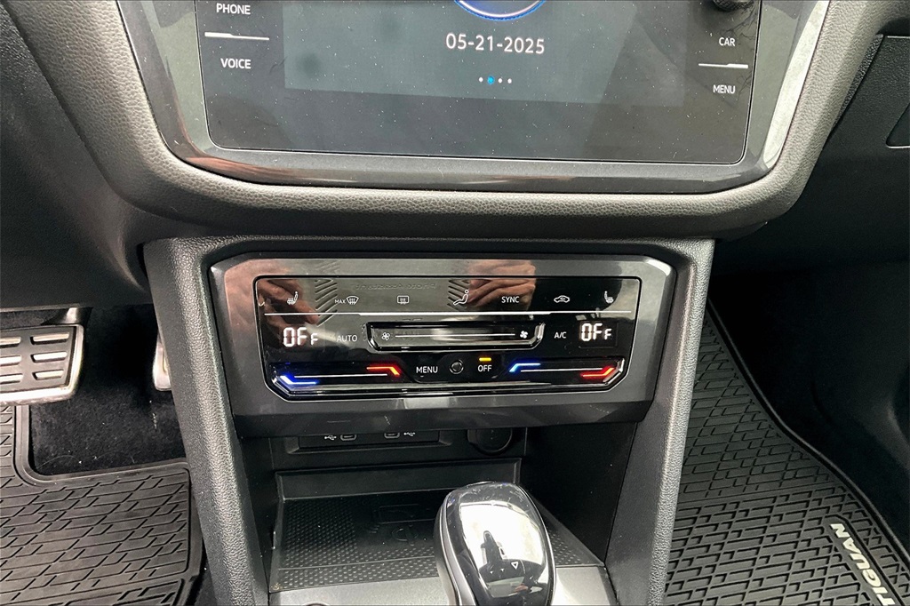 2022 Volkswagen Tiguan 2.0T SE R-Line Black - Photo 26
