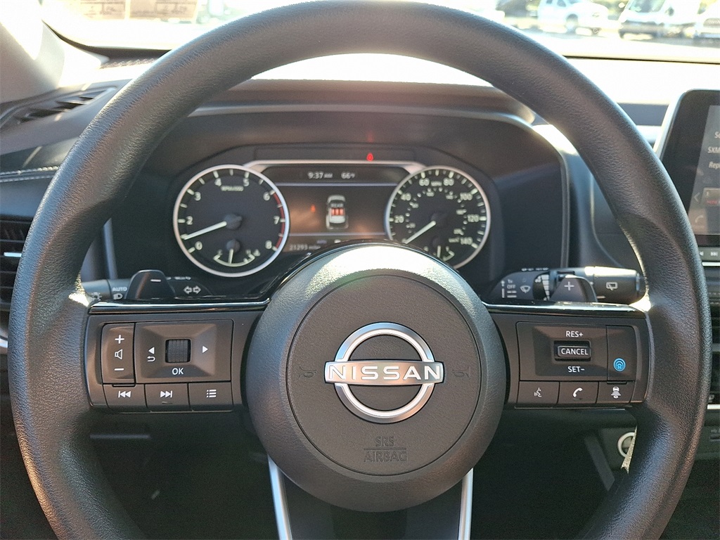 2023 Nissan Rogue SV - Photo 20